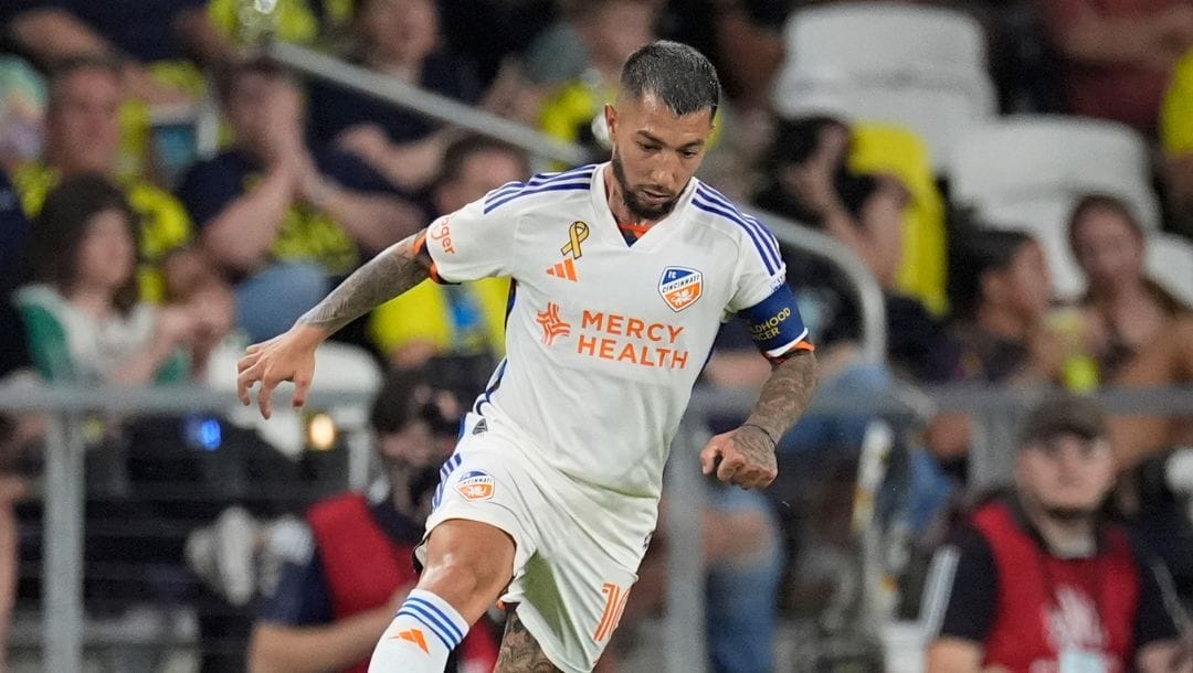 FC Cincinnati midfielder Luciano Acosta playsduring the second half of an MLS soccer match against Nashville SC, Saturday.